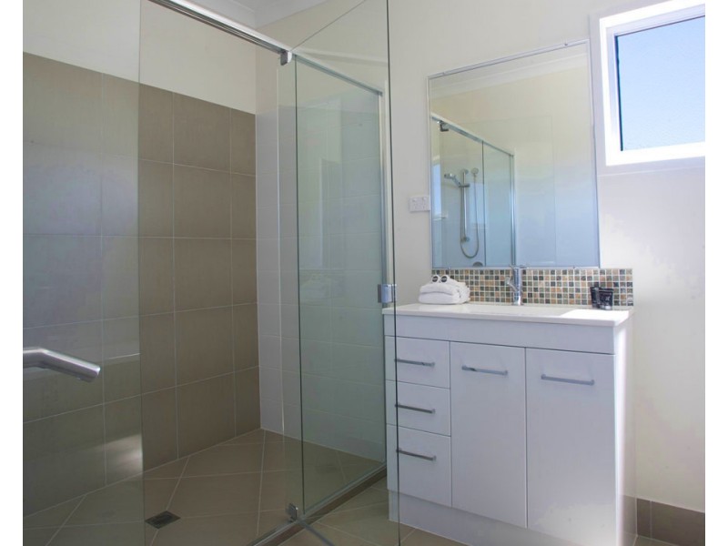 3/1 The Promenade, Agnes Water QLD 4677