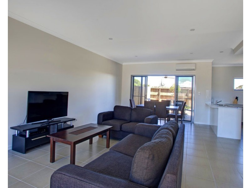 3/1 The Promenade, Agnes Water QLD 4677