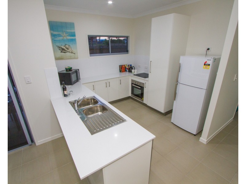 3/1 The Promenade, Agnes Water QLD 4677