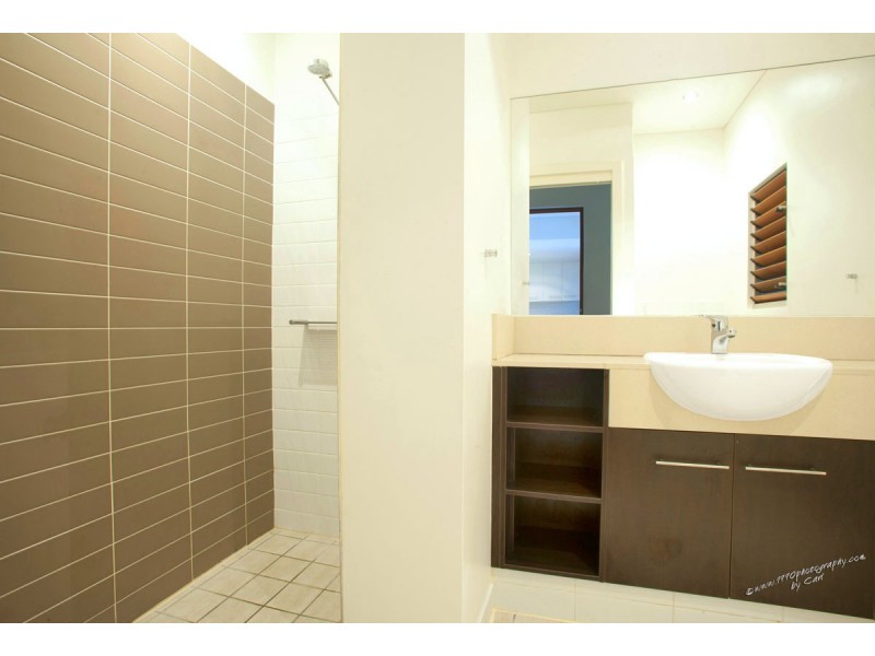 10/4 Ocean Beach Drive, Agnes Water QLD 4677