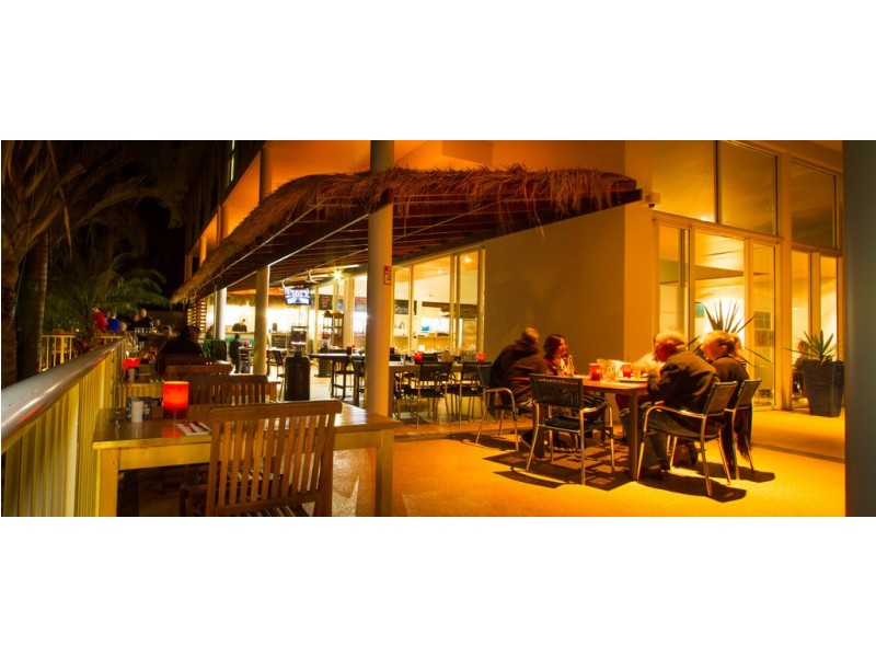 10/4 Ocean Beach Drive, Agnes Water QLD 4677