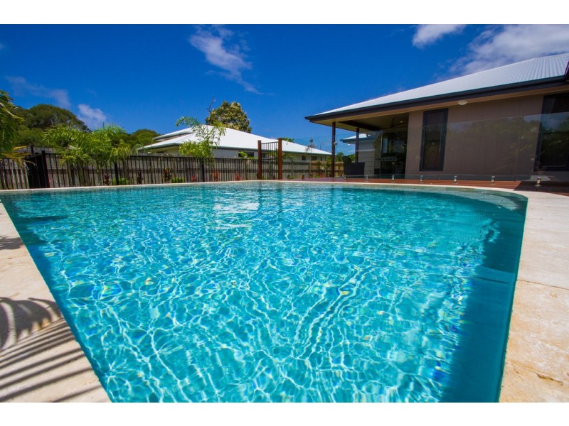 12 DOLPHIN COURT, Agnes Water QLD 4677