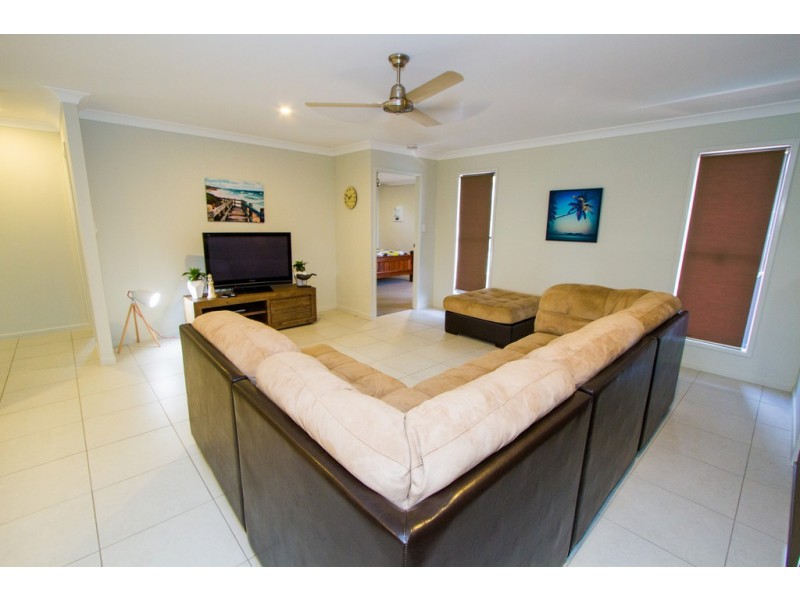 12 DOLPHIN COURT, Agnes Water QLD 4677