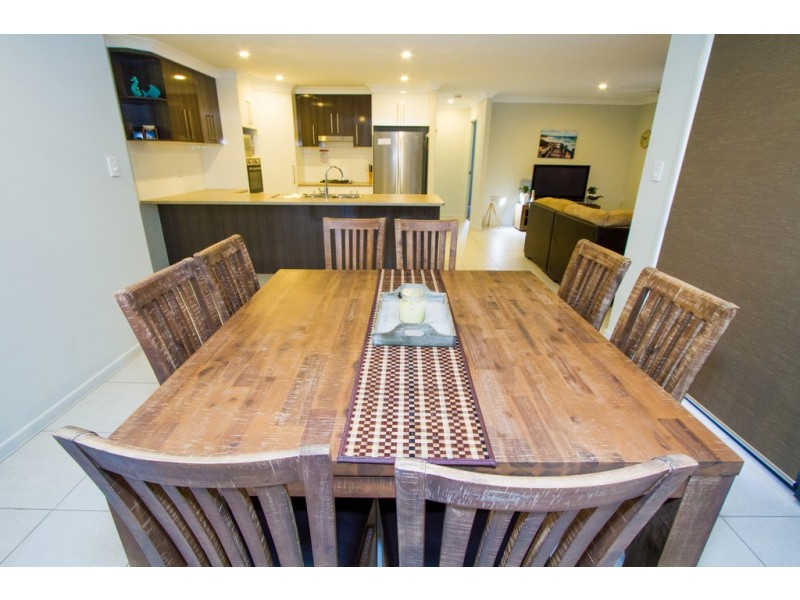12 DOLPHIN COURT, Agnes Water QLD 4677