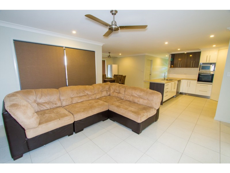 12 DOLPHIN COURT, Agnes Water QLD 4677