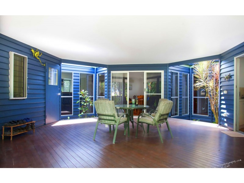 10 Marine Parade, Agnes Water QLD 4677