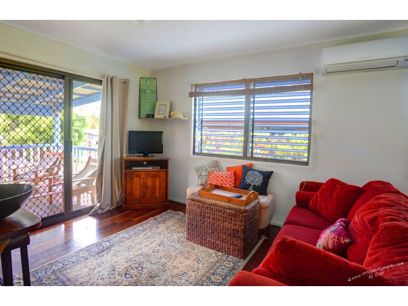 17 Springs Road, Agnes Water QLD 4677