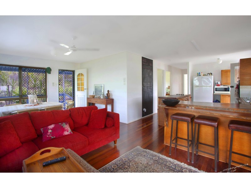 17 Springs Road, Agnes Water QLD 4677