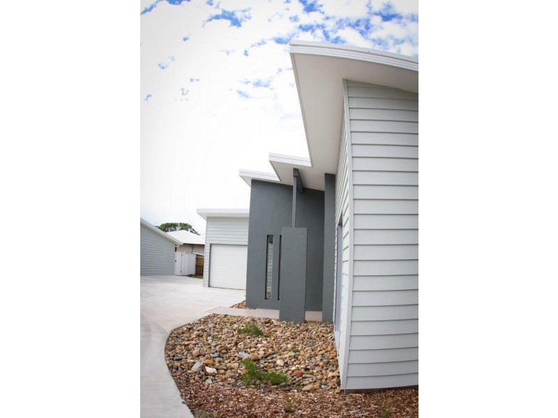 9 Dolphin Court, Agnes Water QLD 4677
