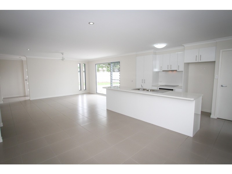 9 Dolphin Court, Agnes Water QLD 4677