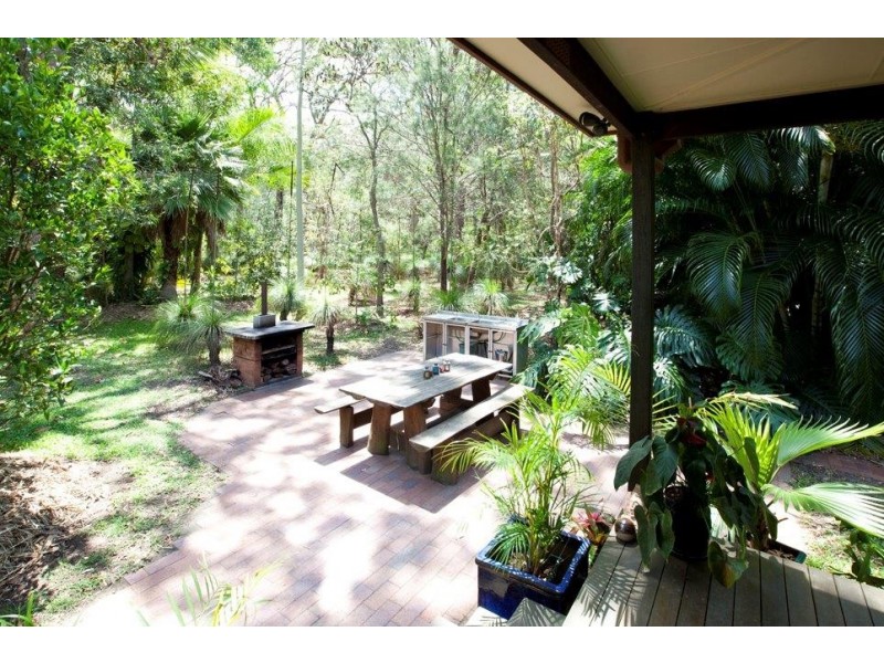 428 Lady Elliot Drive, Round Hill QLD 4677