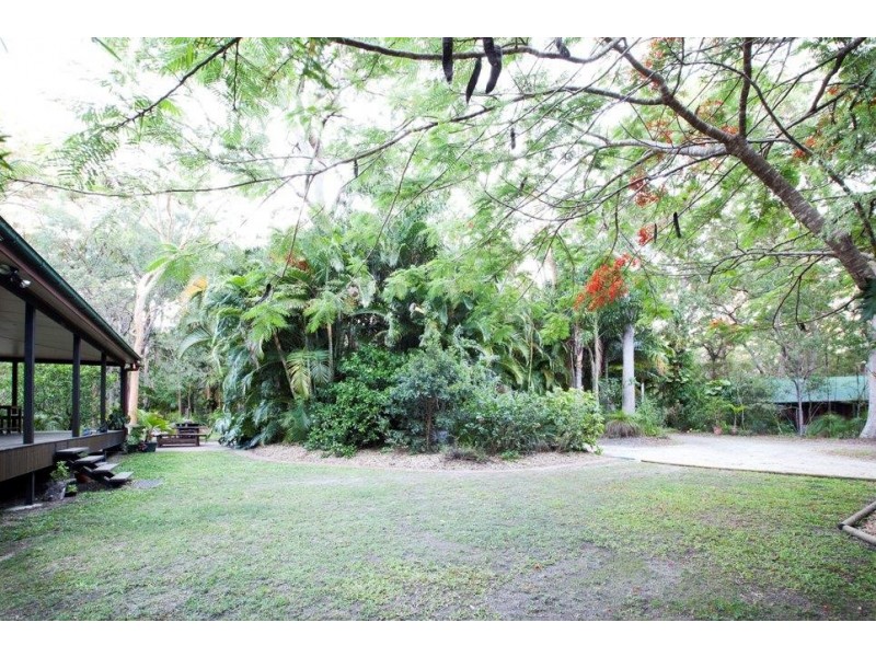 428 Lady Elliot Drive, Round Hill QLD 4677