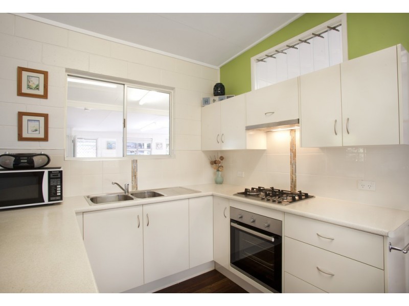 4 Ocean Drive, Seventeen Seventy QLD 4677