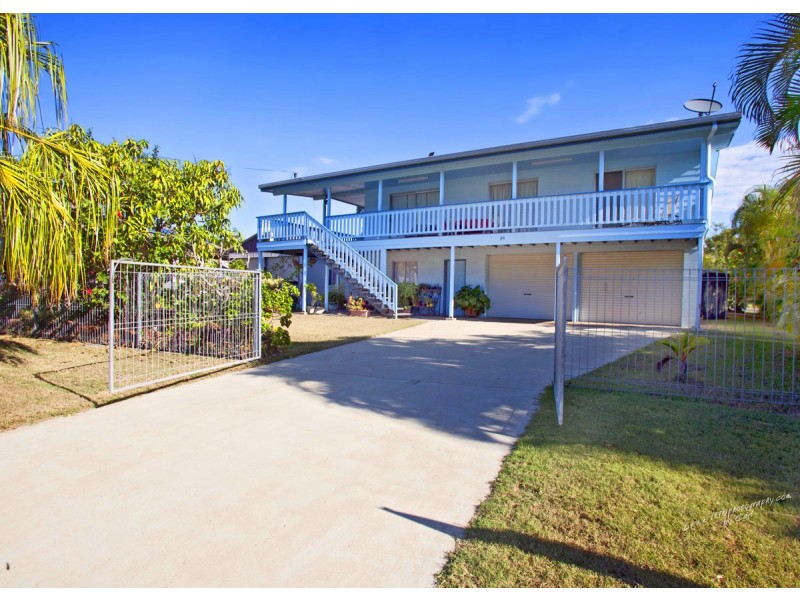 24 Grahame Colyer Drive, Agnes Water QLD 4677