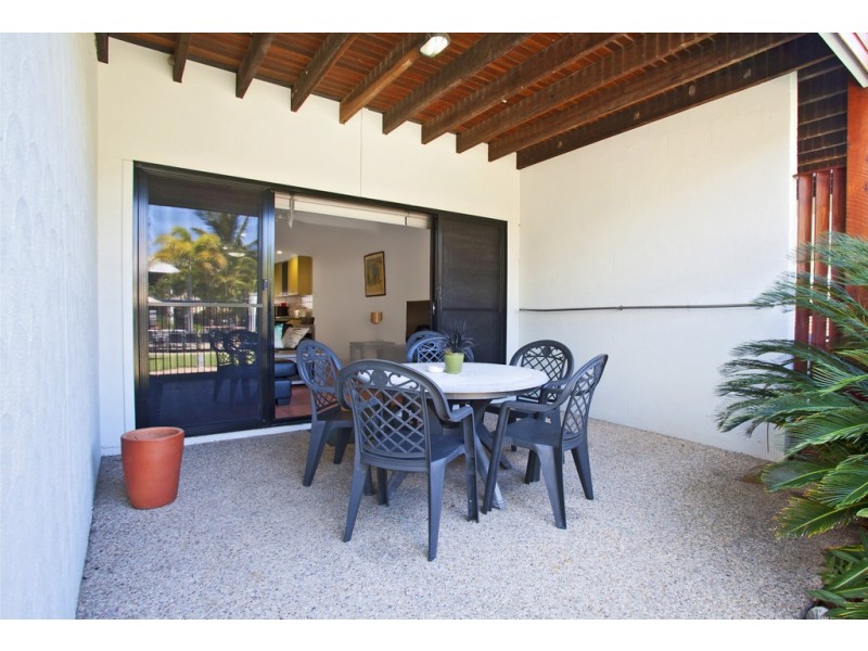 26/2 Beaches Village Circuit, Agnes Water QLD 4677