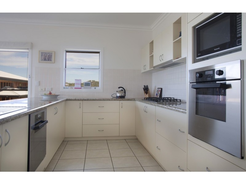 31 Atlantis Boulevard, Agnes Water QLD 4677