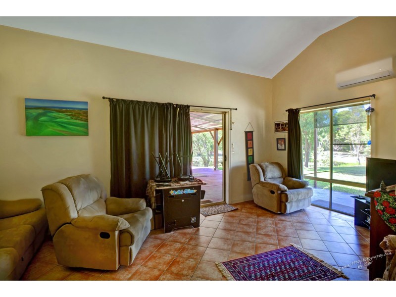 2627 Round Hill Road, Agnes Water QLD 4677