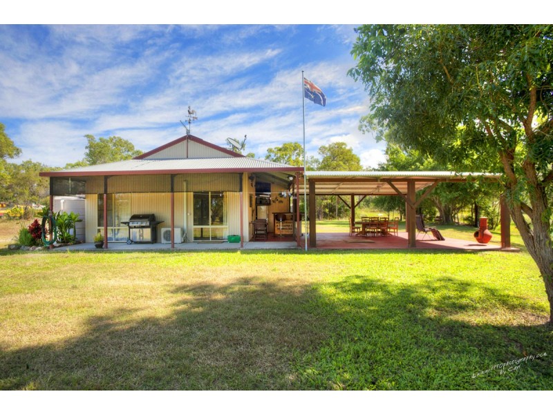 2627 Round Hill Road, Agnes Water QLD 4677