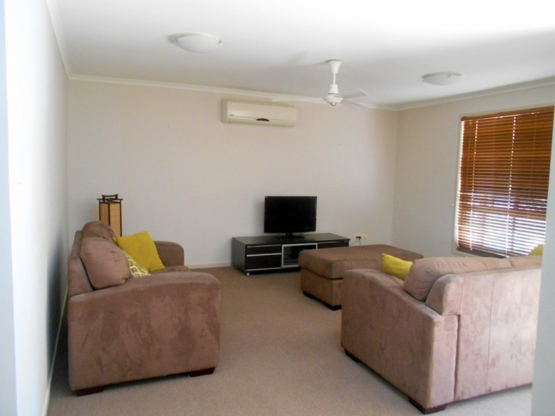 33 Grahame Colyer, Agnes Water QLD 4677