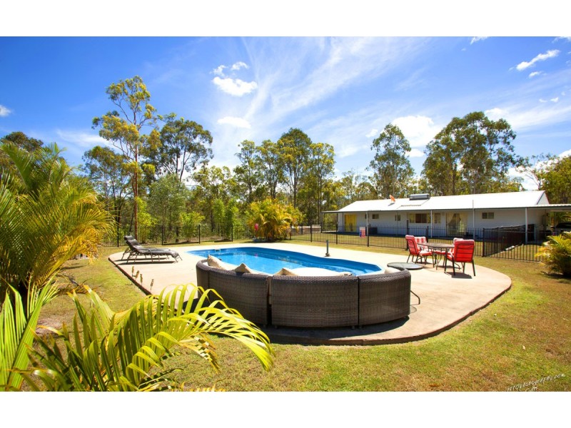 990 Round Hill Road, Captain Creek QLD 4677