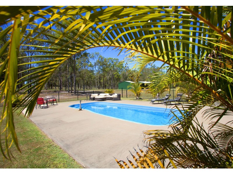 990 Round Hill Road, Captain Creek QLD 4677