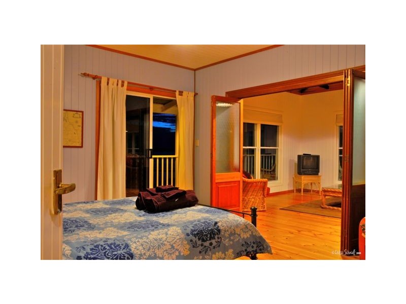 18 Endeavour Street, Seventeen Seventy QLD 4677