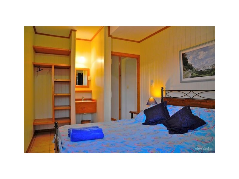 18 Endeavour Street, Seventeen Seventy QLD 4677