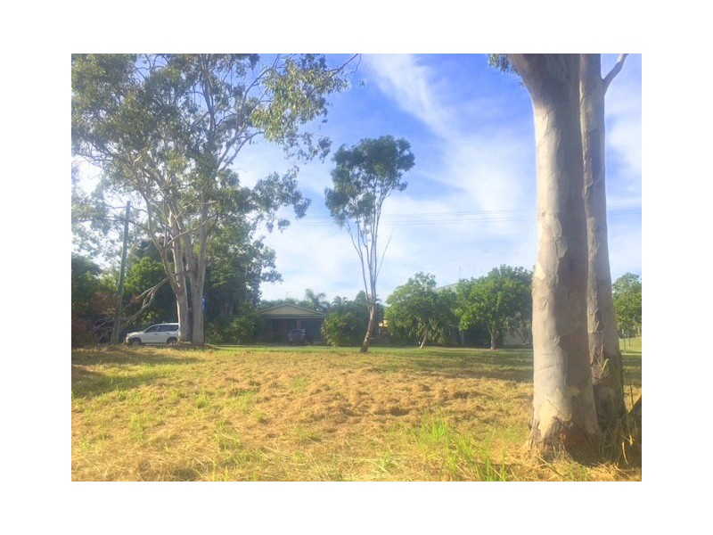 8 Agnes Street, Agnes Water QLD 4677