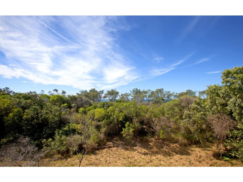 207 Beaches Village Circuit, Agnes Water QLD 4677