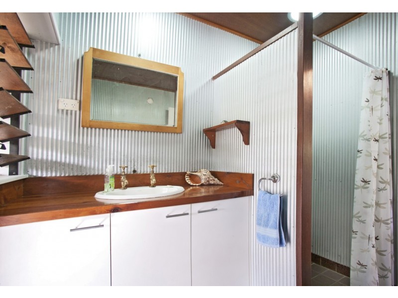 220 Streeter Drive, Agnes Water QLD 4677