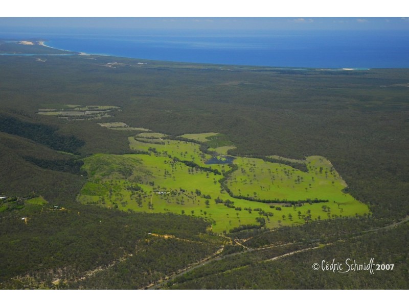 L60 Maroolingar Road, Captain Creek QLD 4677