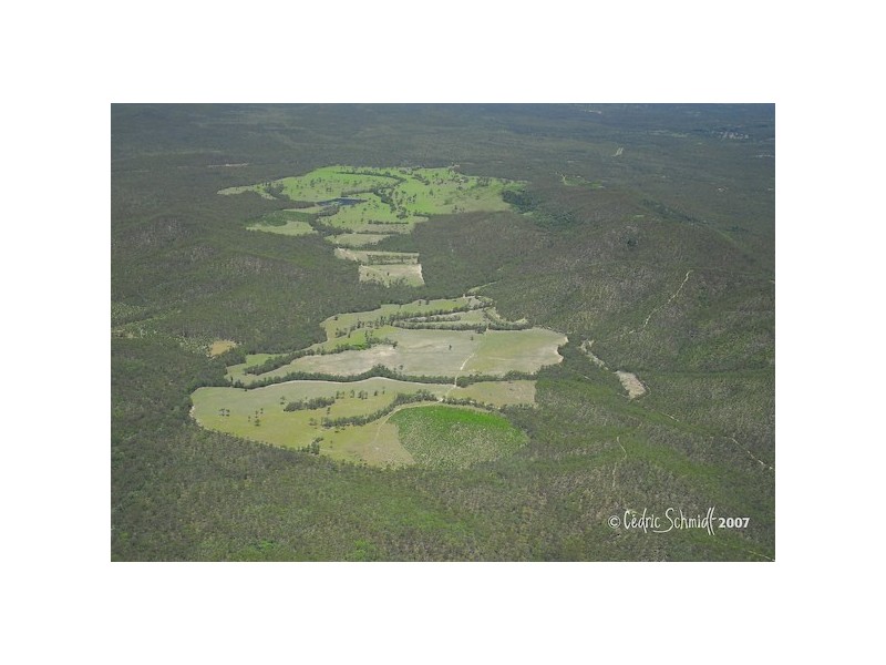 L60 Maroolingar Road, Captain Creek QLD 4677