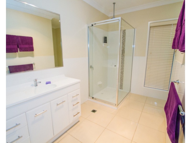 27 Waterfront Drive, Agnes Water QLD 4677