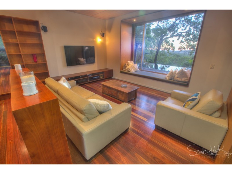 13 Gibbons Court, Agnes Water QLD 4677