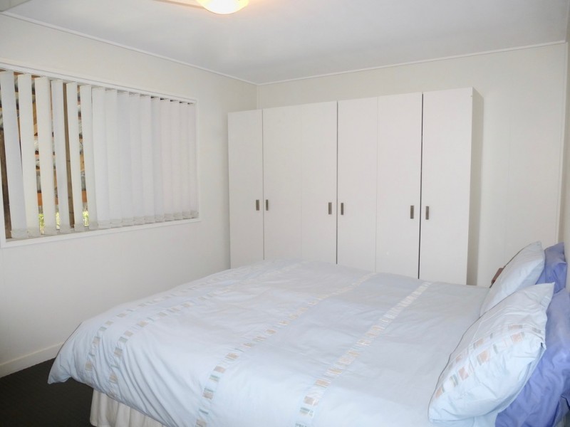 6 Henderson Street, Miriam Vale QLD 4677