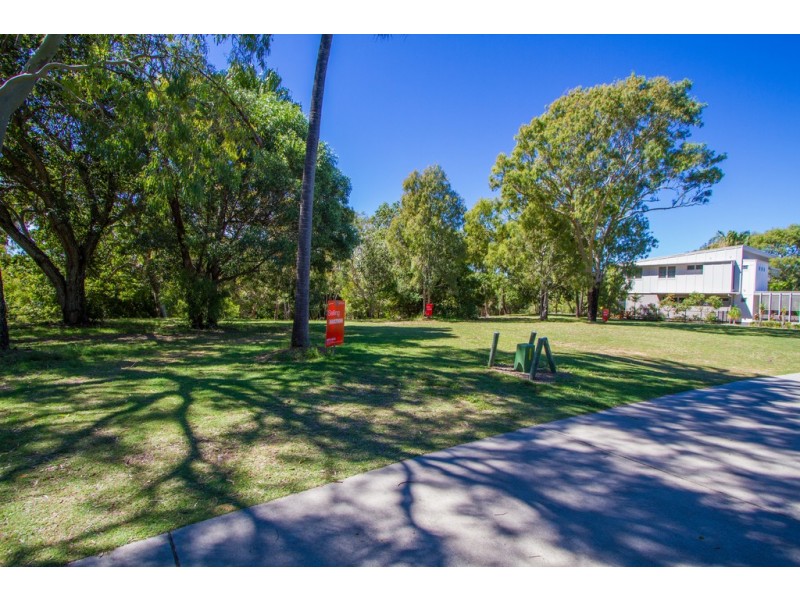 2/12 Ocean Beach Drive, Agnes Water QLD 4677