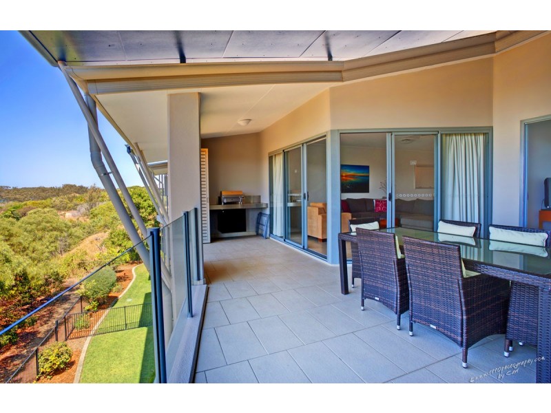 412/1 Beaches Village Circuit, Agnes Water QLD 4677