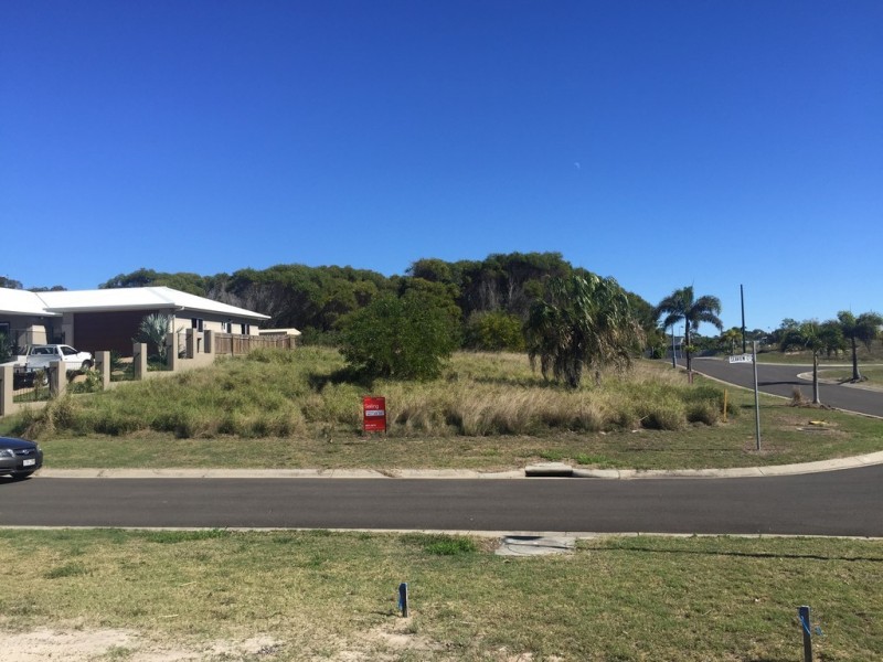 2 Seaview, Agnes Water QLD 4677