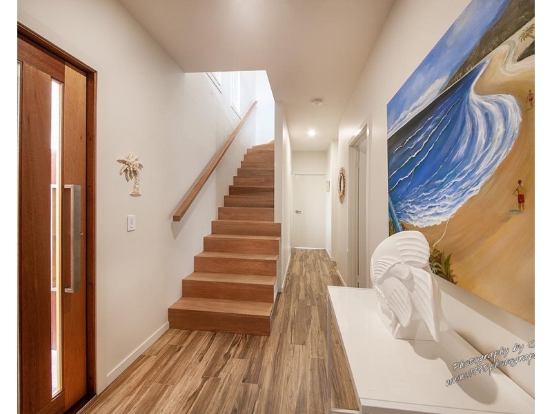 1/21 Beaches Village Circuit, Agnes Water QLD 4677