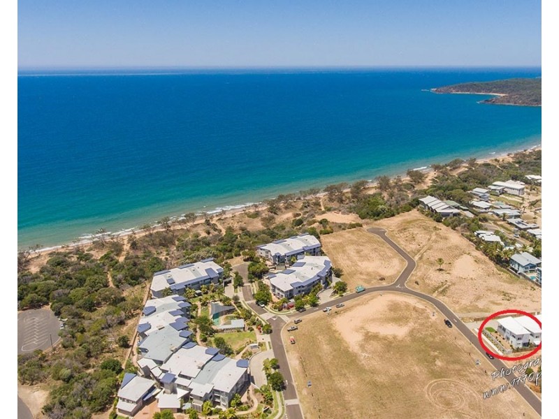 1/21 Beaches Village Circuit, Agnes Water QLD 4677