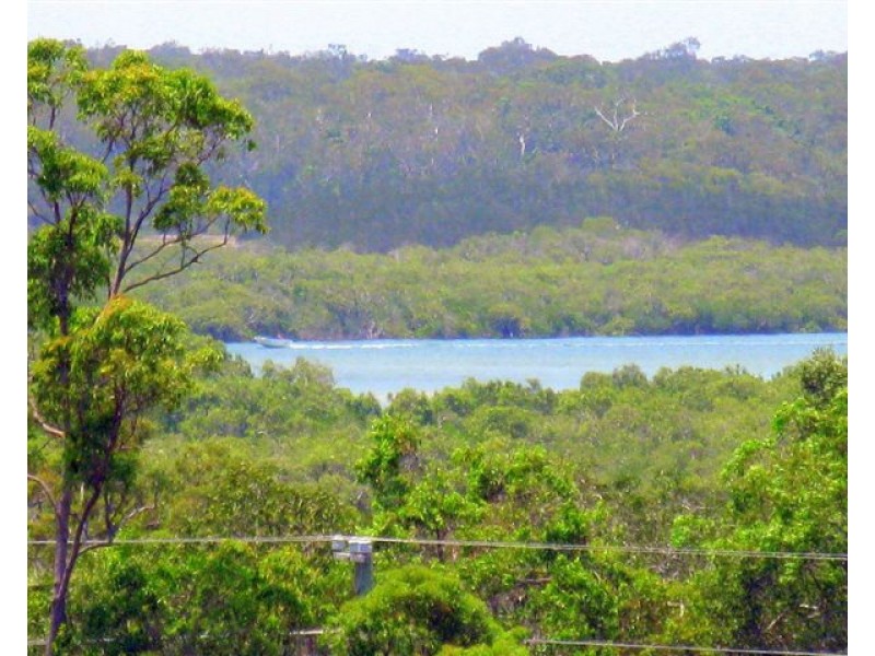 159 Masthead Dr, Agnes Water QLD 4677