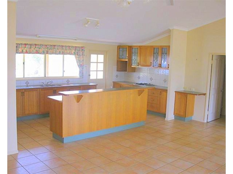 159 Masthead Dr, Agnes Water QLD 4677