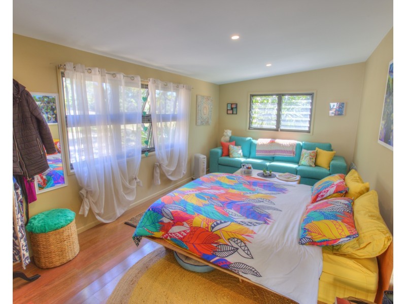24 Watkins Road, Agnes Water QLD 4677