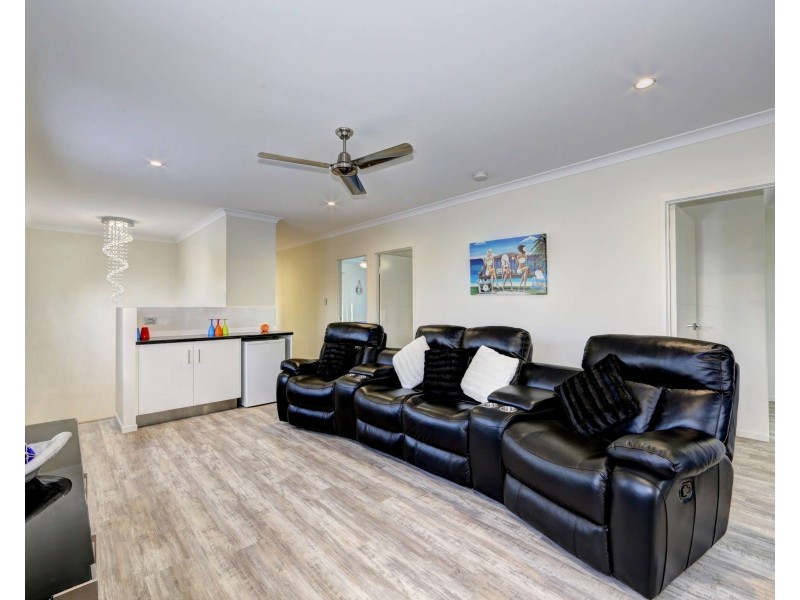 11 Beach Houses, Agnes Water QLD 4677