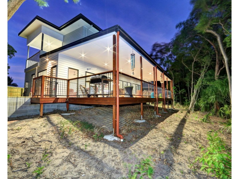11 Beach Houses, Agnes Water QLD 4677