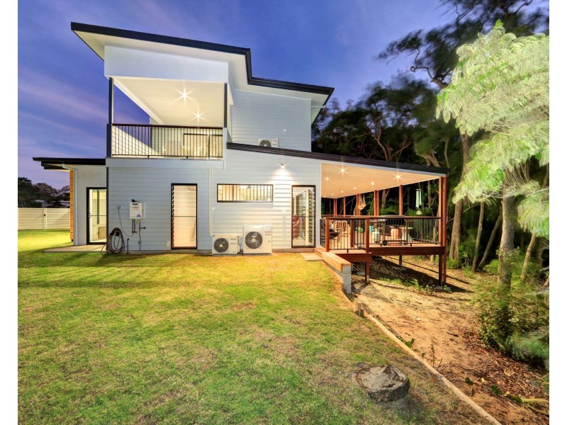 11 Beach Houses, Agnes Water QLD 4677