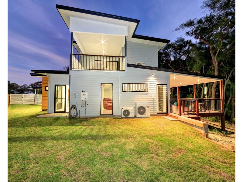 11 Beach Houses, Agnes Water QLD 4677