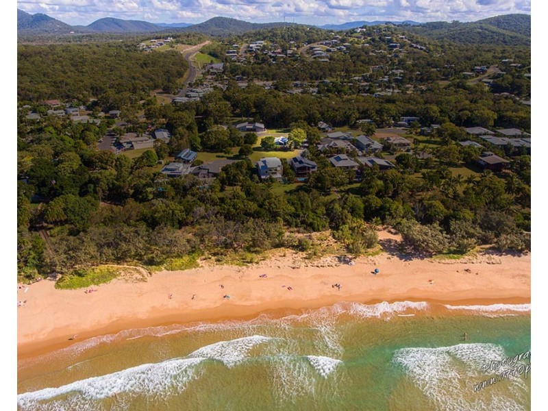 39 BEACH HOUSES ESTATE RD, Agnes Water QLD 4677