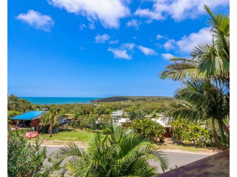 13 WOODROW DR, Agnes Water QLD 4677