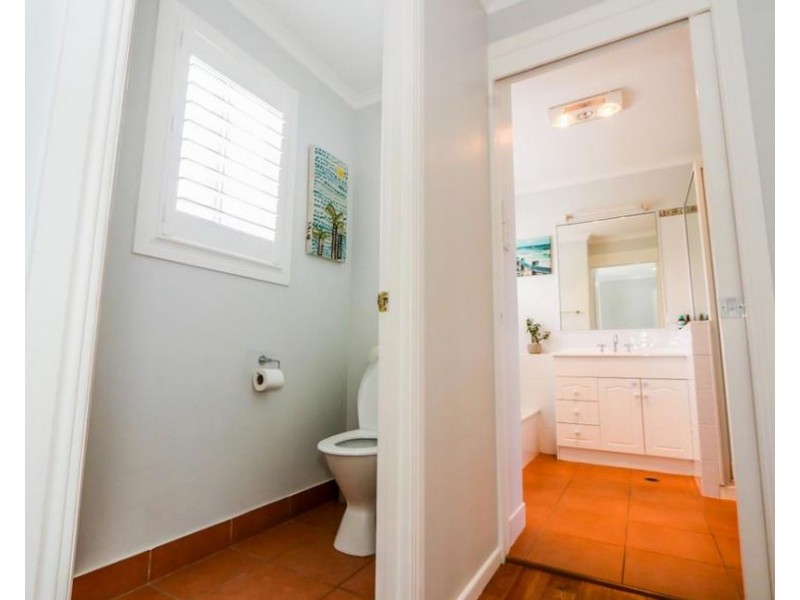 13 WOODROW DR, Agnes Water QLD 4677